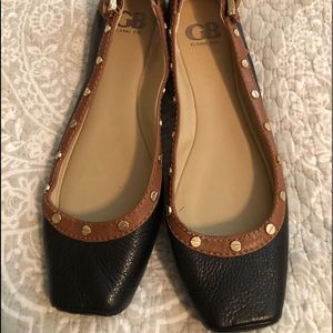 Gianni Bini ladies shoe black/chestnut leather
